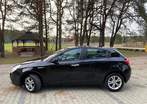 Alfa Romeo Giulietta cena 25900 przebieg: 198000, rok produkcji 2012 z Olkusz małe 326